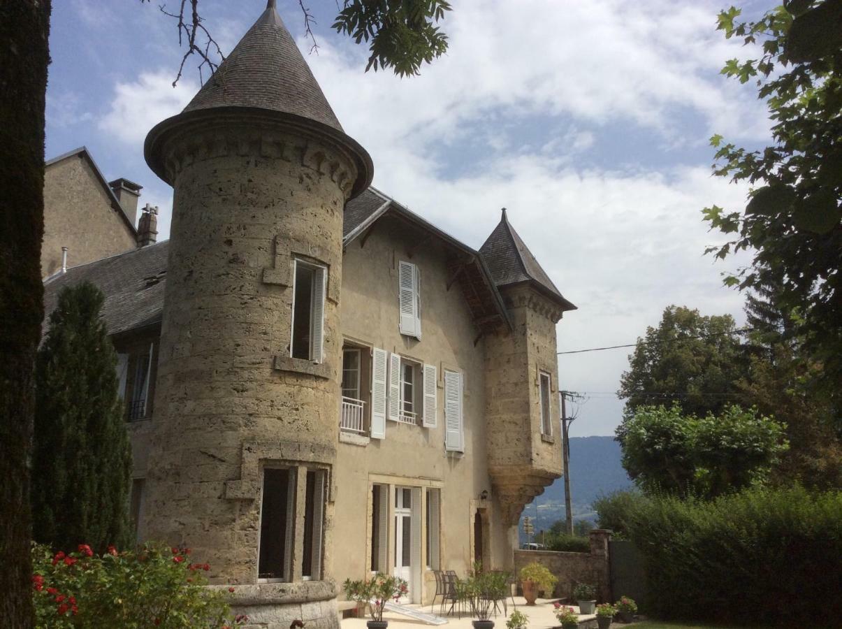 Bed and Breakfast Domaine Du Valromey Champagne-en-Valromey Екстер'єр фото