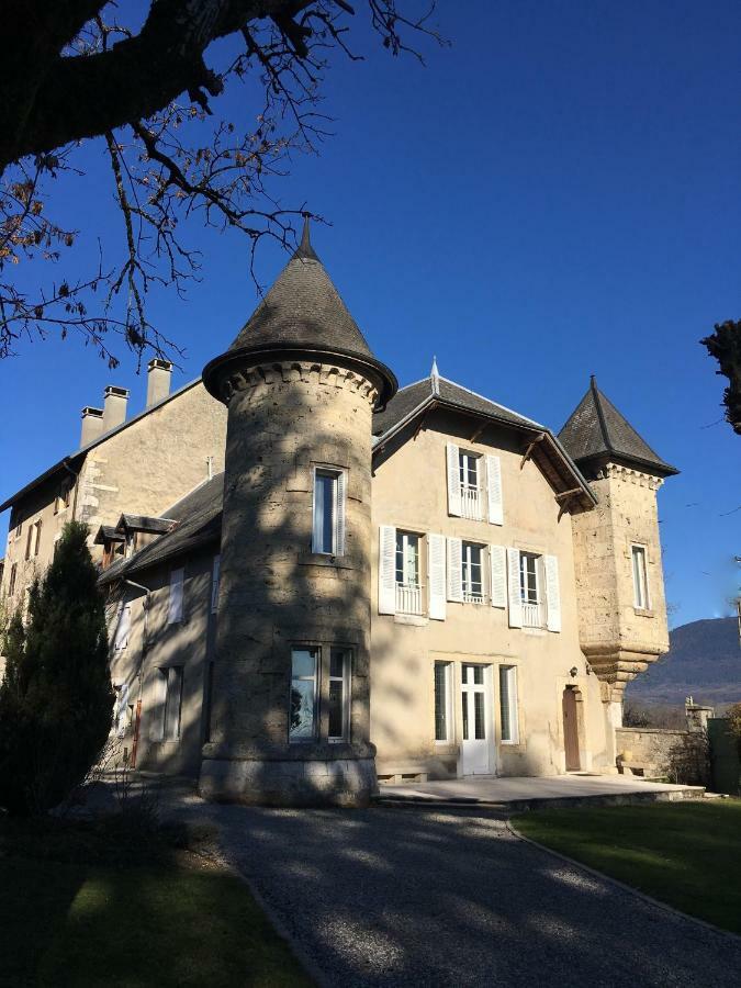 Bed and Breakfast Domaine Du Valromey Champagne-en-Valromey Екстер'єр фото