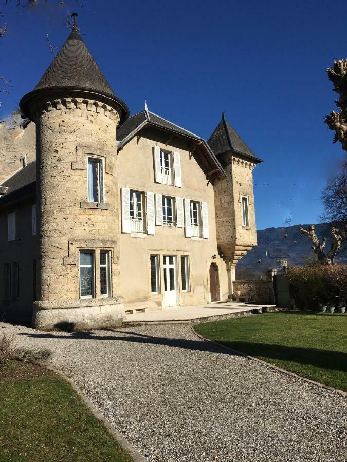 Bed and Breakfast Domaine Du Valromey Champagne-en-Valromey Екстер'єр фото