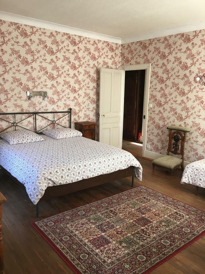 Bed and Breakfast Domaine Du Valromey Champagne-en-Valromey Екстер'єр фото